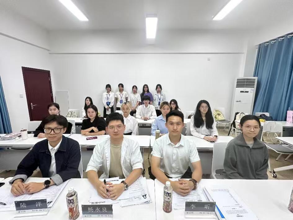 The Law School Holds the Second School-level Competition of the National College Students Career Planning Competition